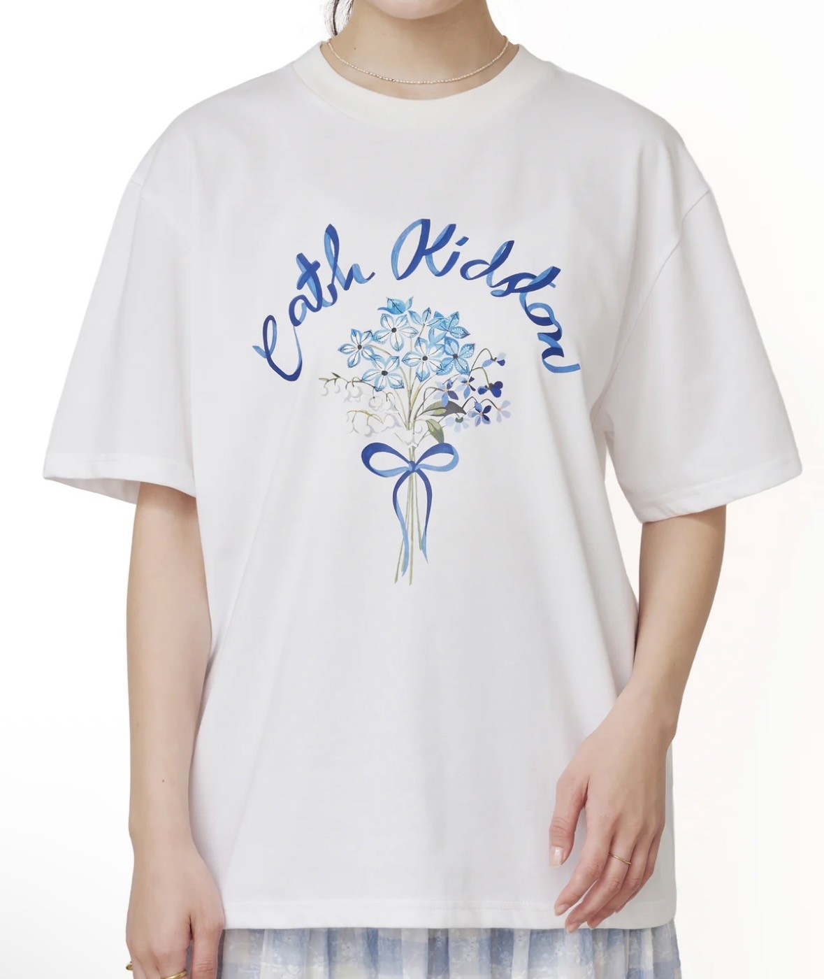 人気のFlower Bunch柄Tシャツ💐