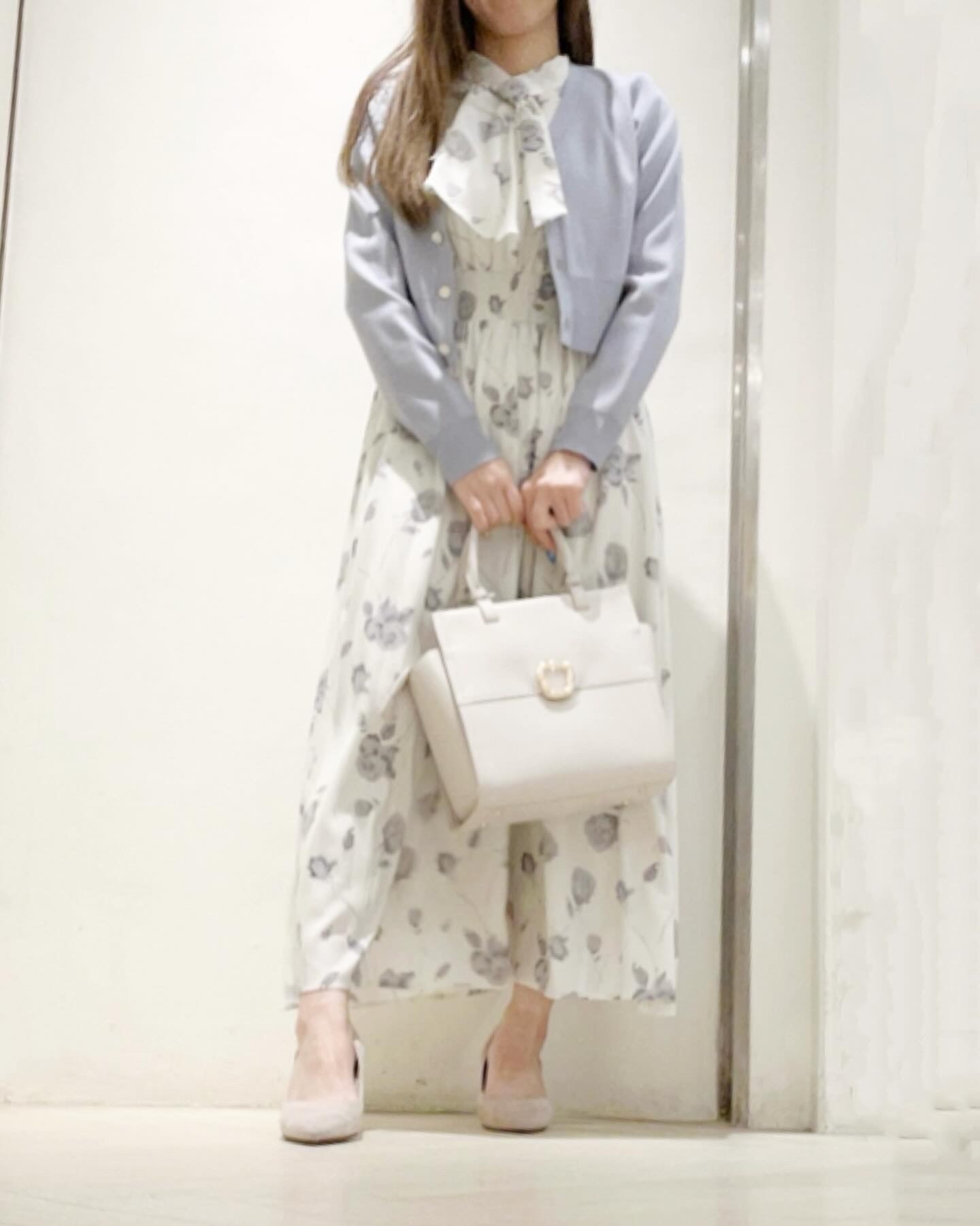 着るだけ完成🎶カーデセットワンピース