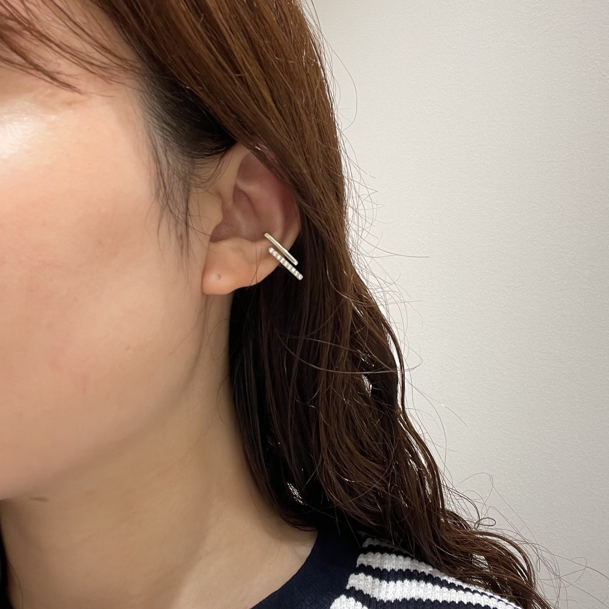 【ギフトにもぴったり!ビジューイヤーカフ💎】