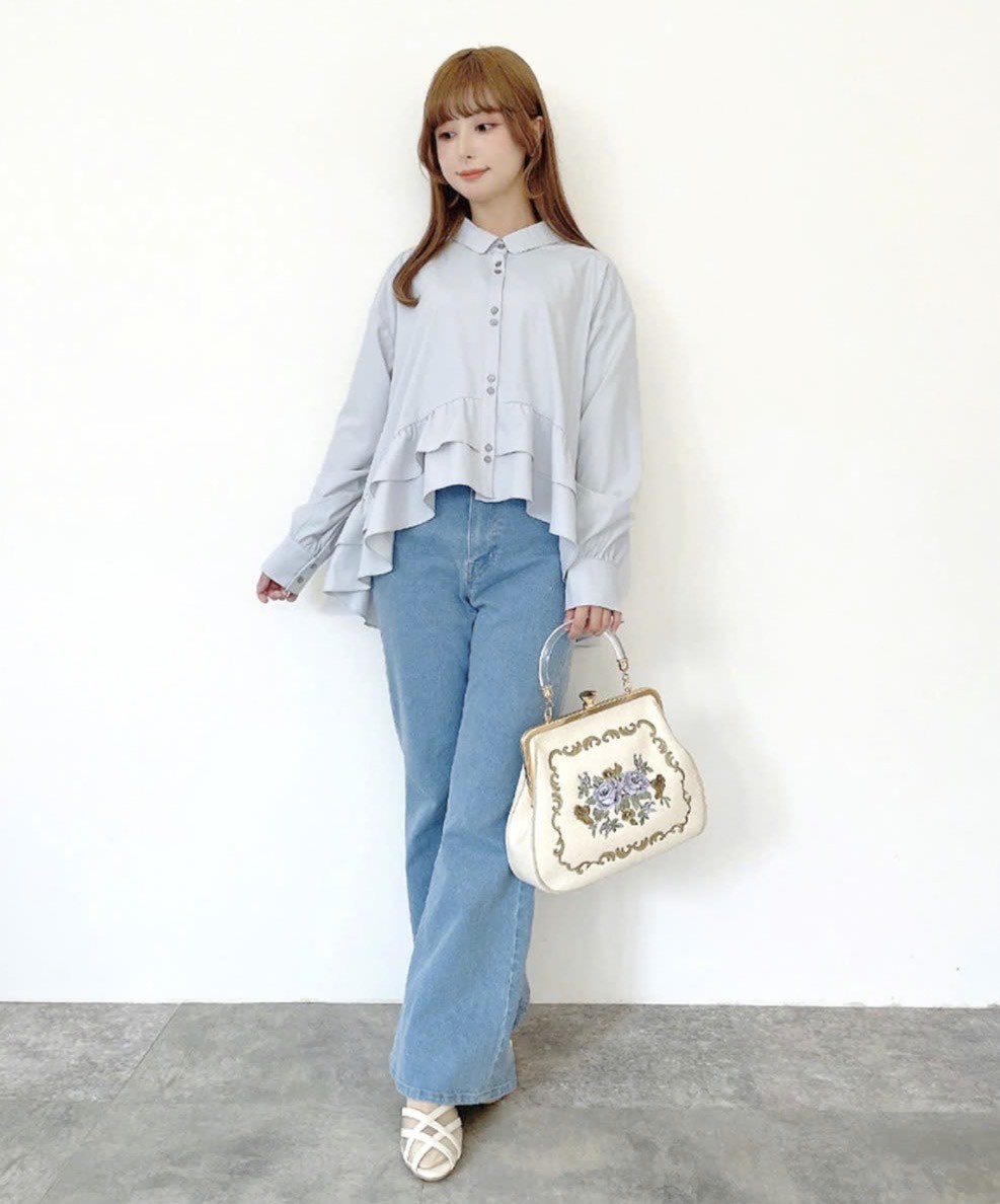 UVカット加工を施したオーバーシャツ