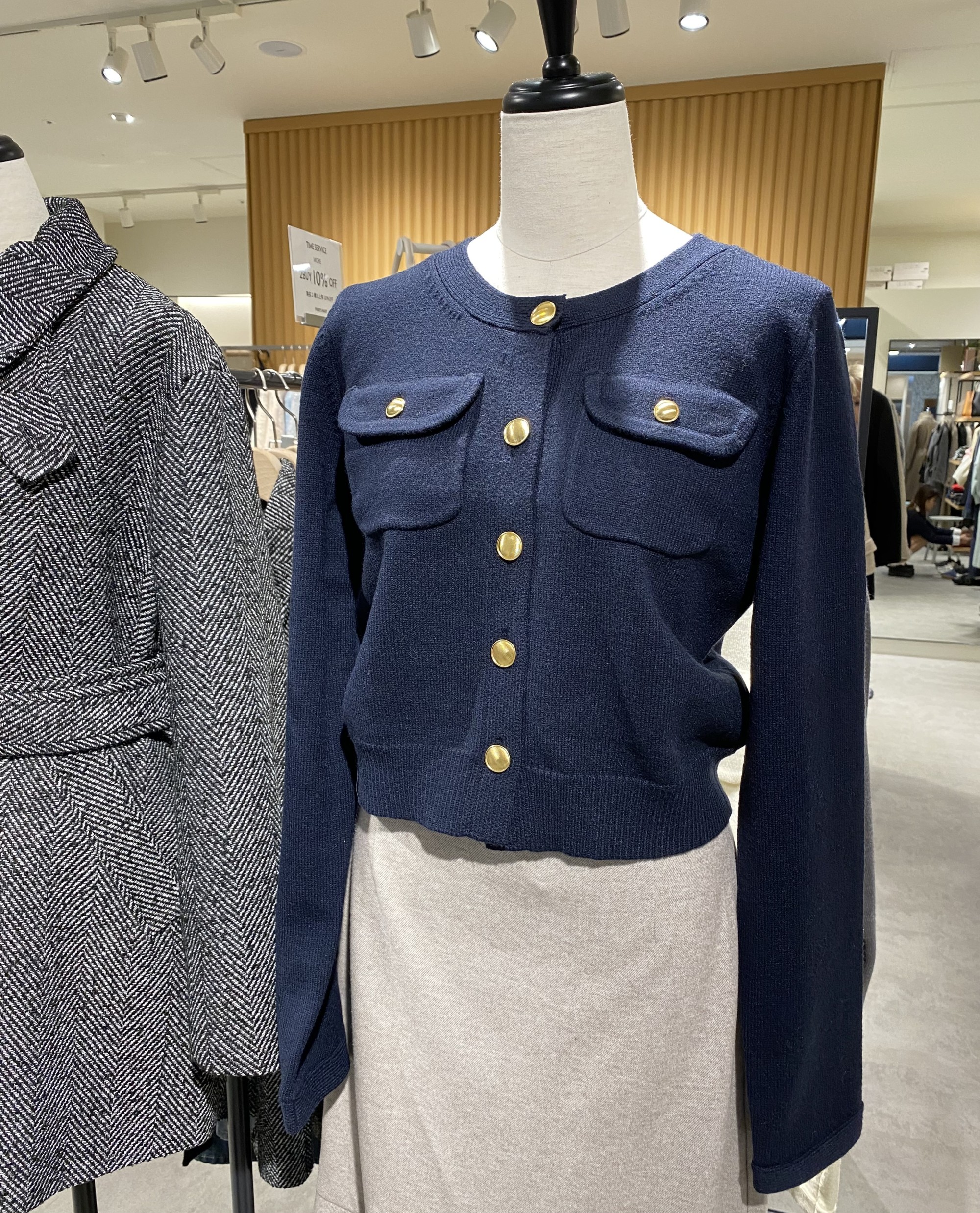 再入荷ニットのご紹介☆