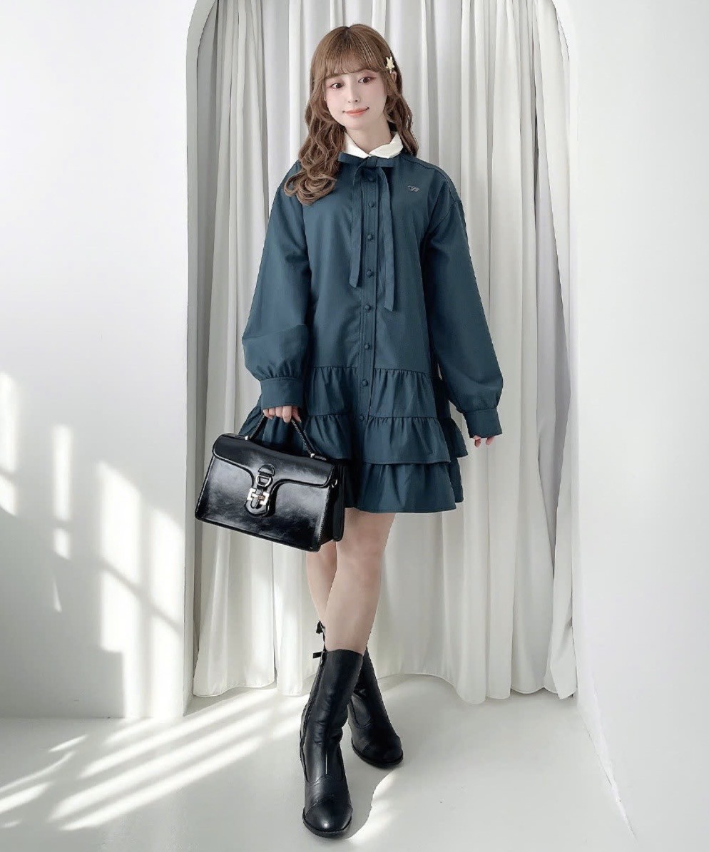 ティアードフリルがトレンドライクな可愛さのシャツワンピース♡