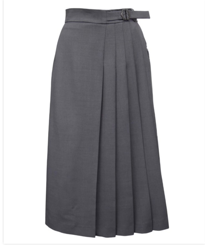 春のオフィスコーデにおすすめ🌼新作スカート