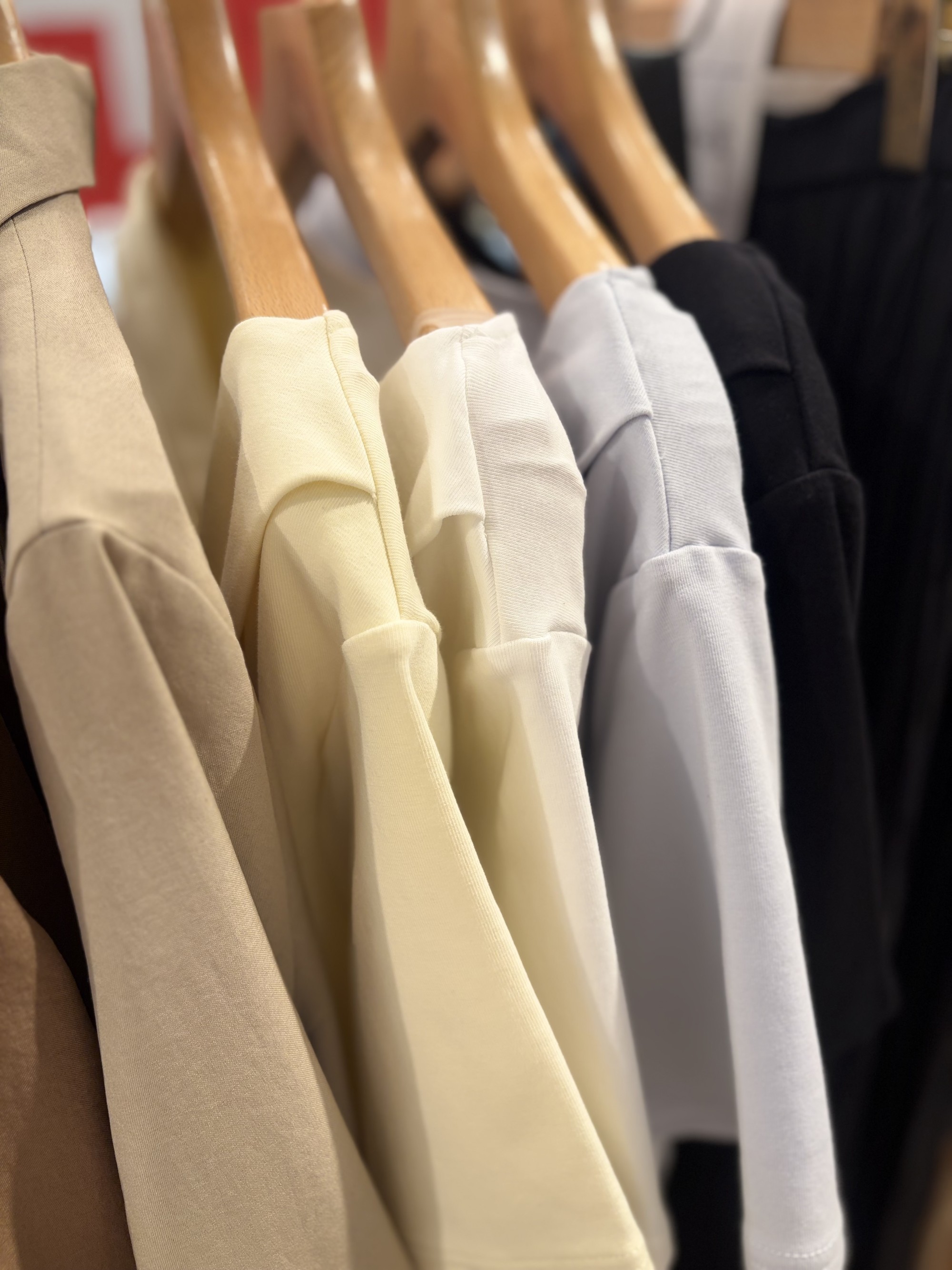 【1枚で「上品見え」と「細見え」が叶う】カットソー