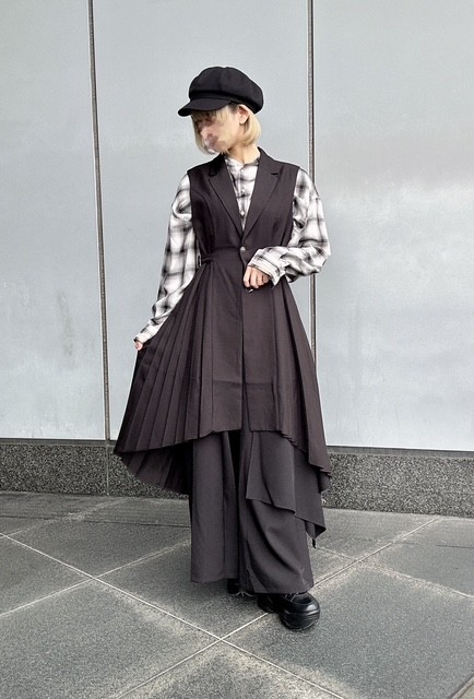 ベストorジレ　あなたならどっち？