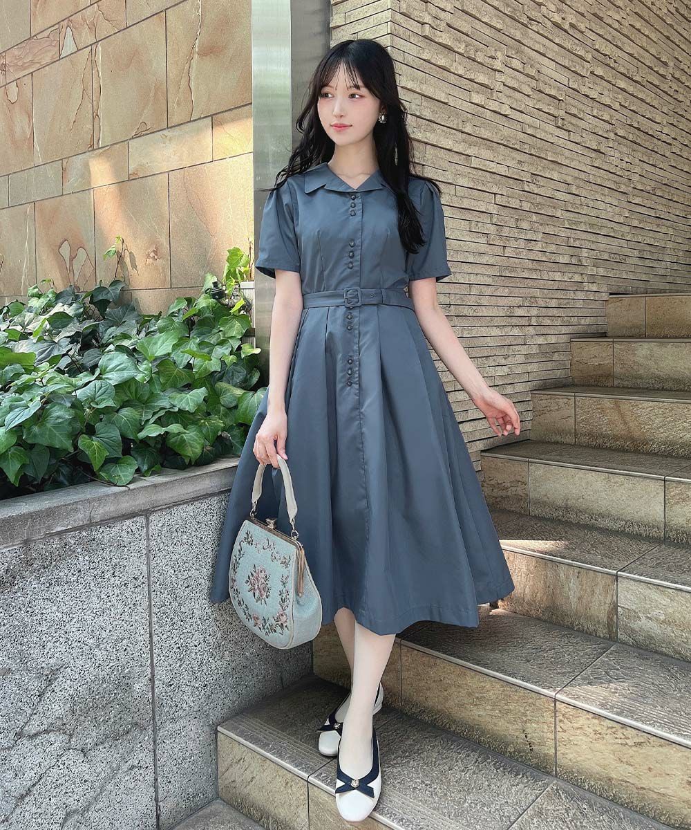 クラシカルなシルエットが魅力のシャツワンピース👗