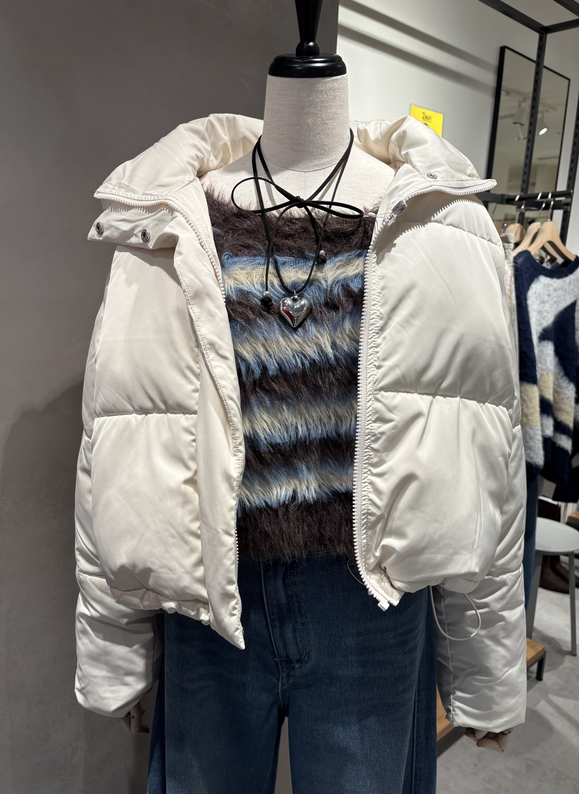 大人気アウターのご紹介