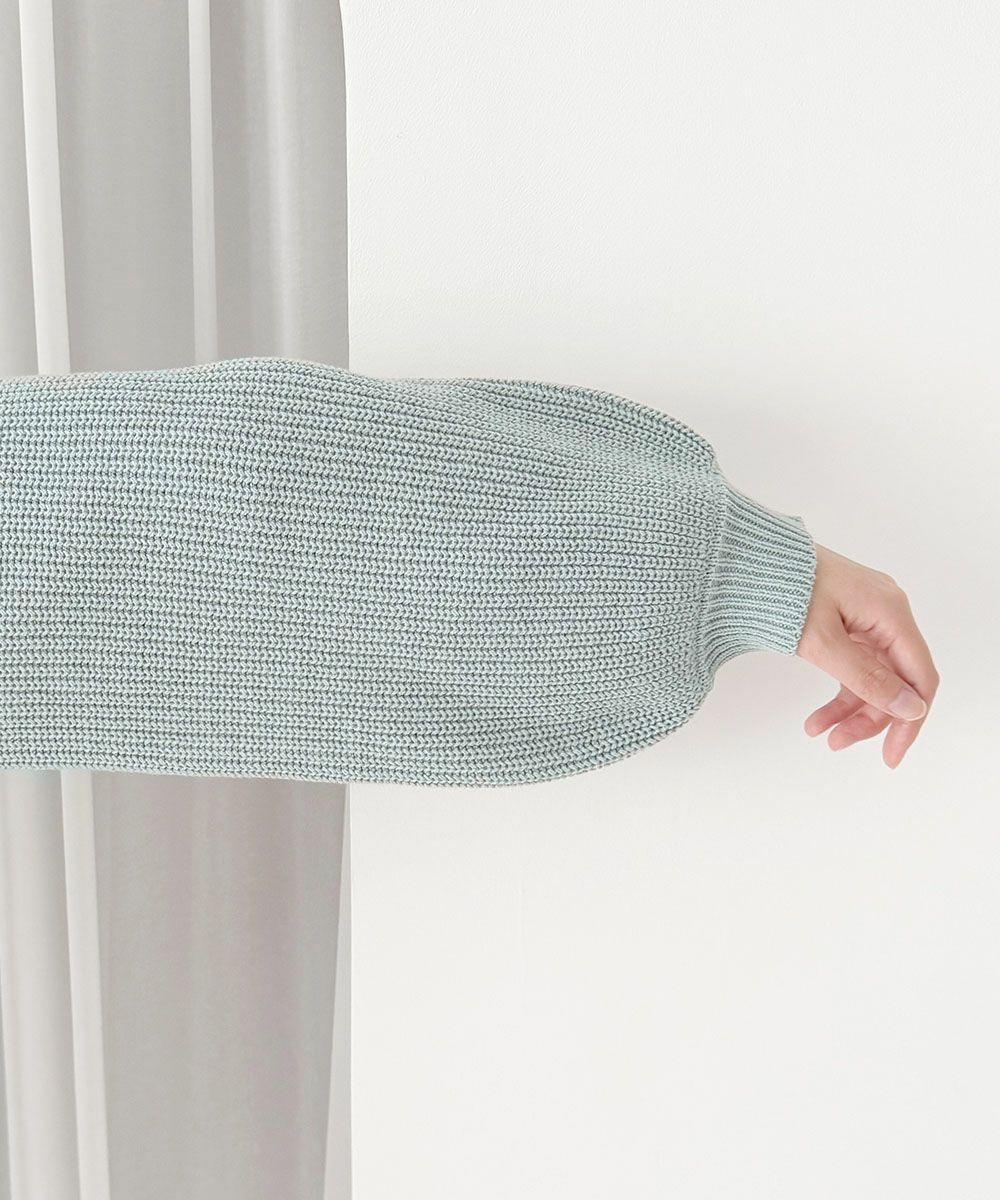 フロントのはしごプチリボンがとびきりキュートなニットプルオーバー♡