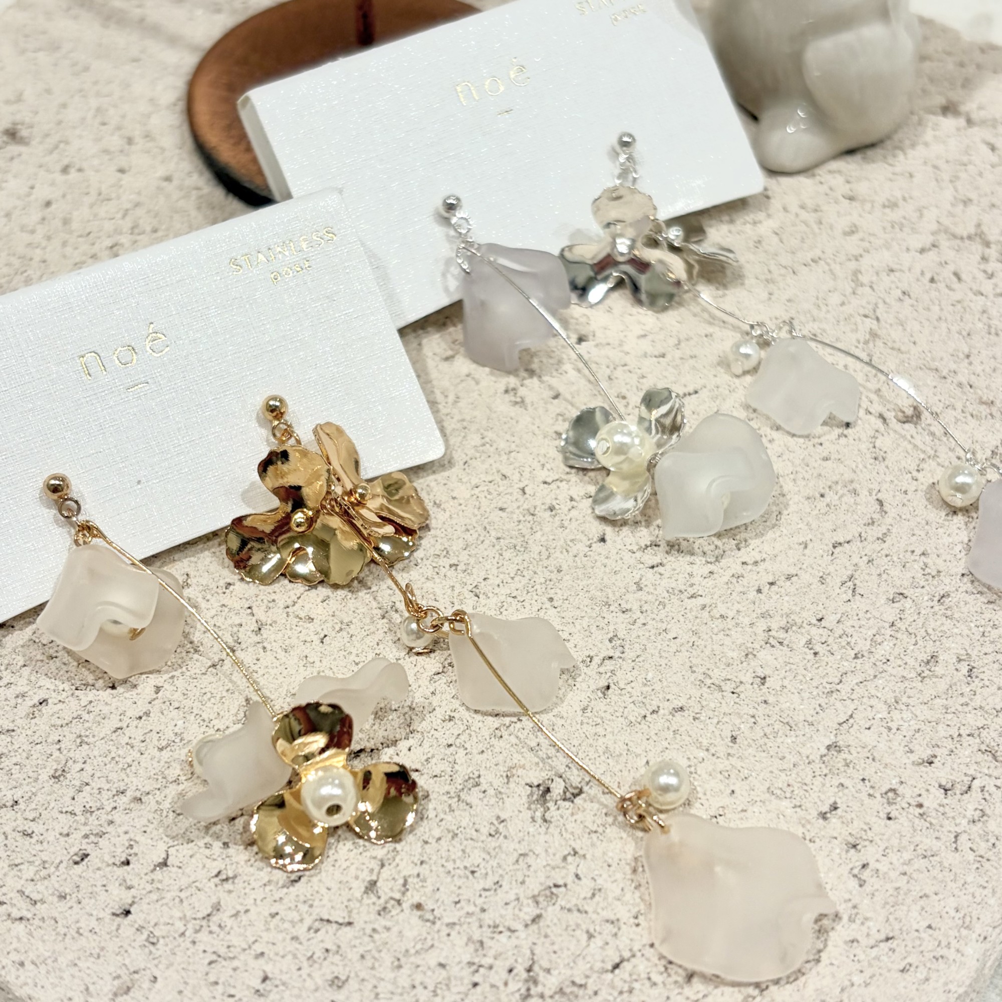 staffおすすめ✨ Flower pierce 🏵️✨