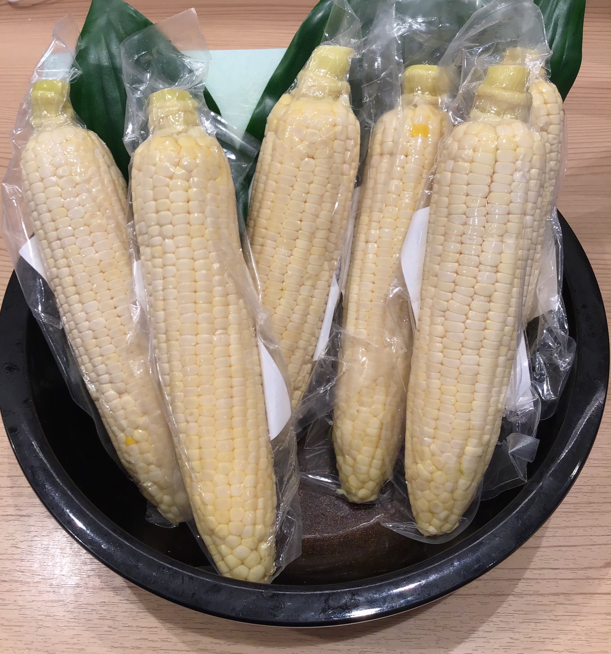 冷やしとうもろこし