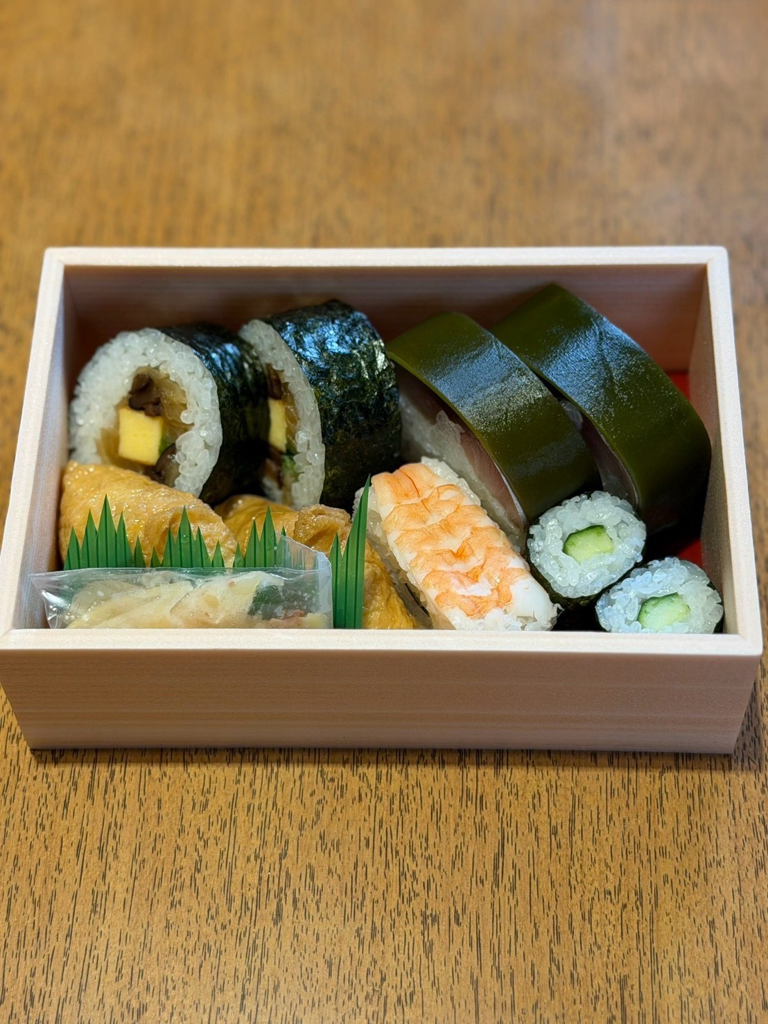 テイクアウト🍱盛り合わせ寿司