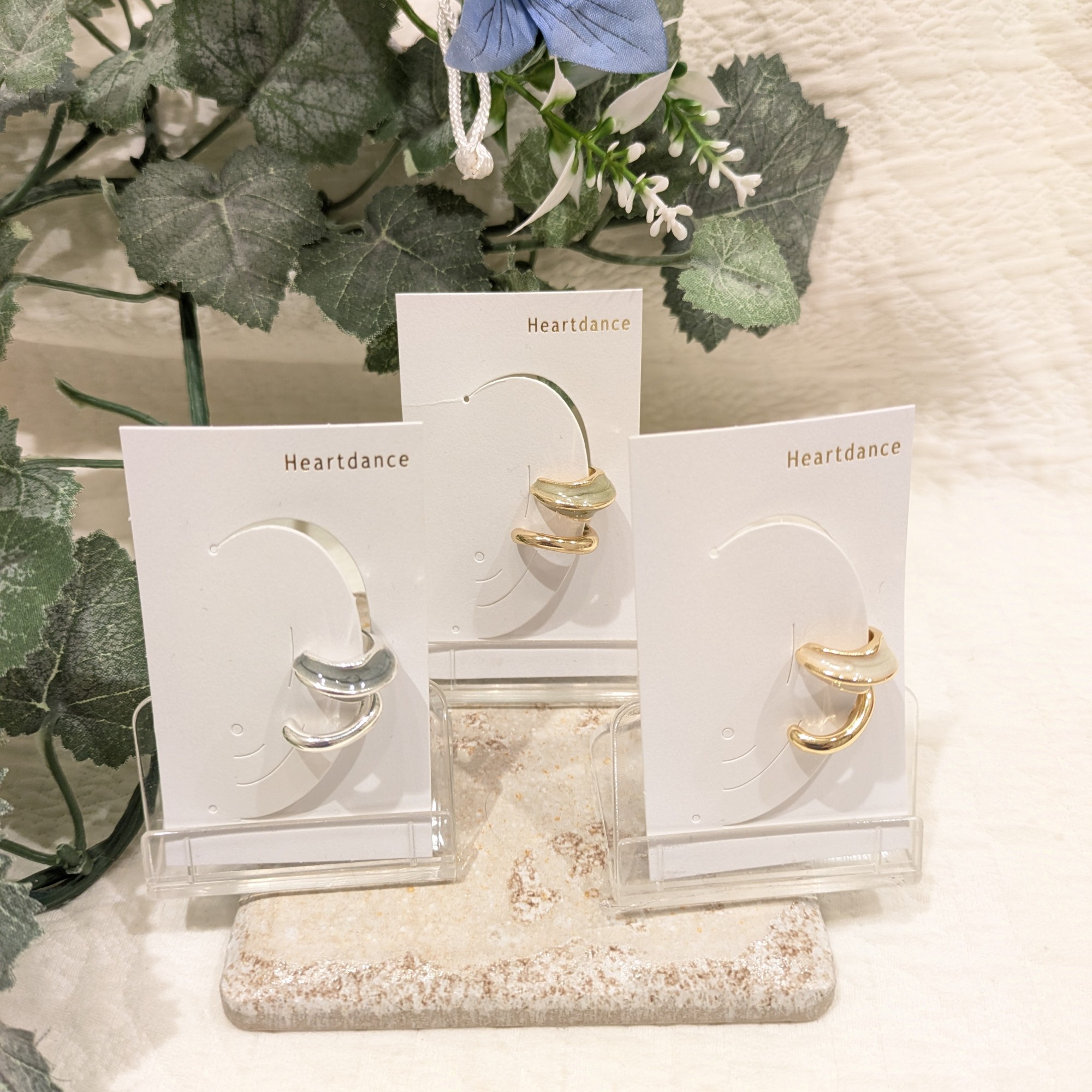 新作☆イヤカフ