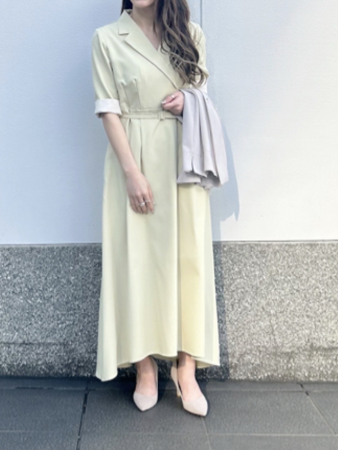一枚で主役！配色ポイントのカフスデザインワンピース🌼