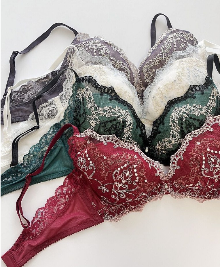 シュッとスタイルブラ新作♡