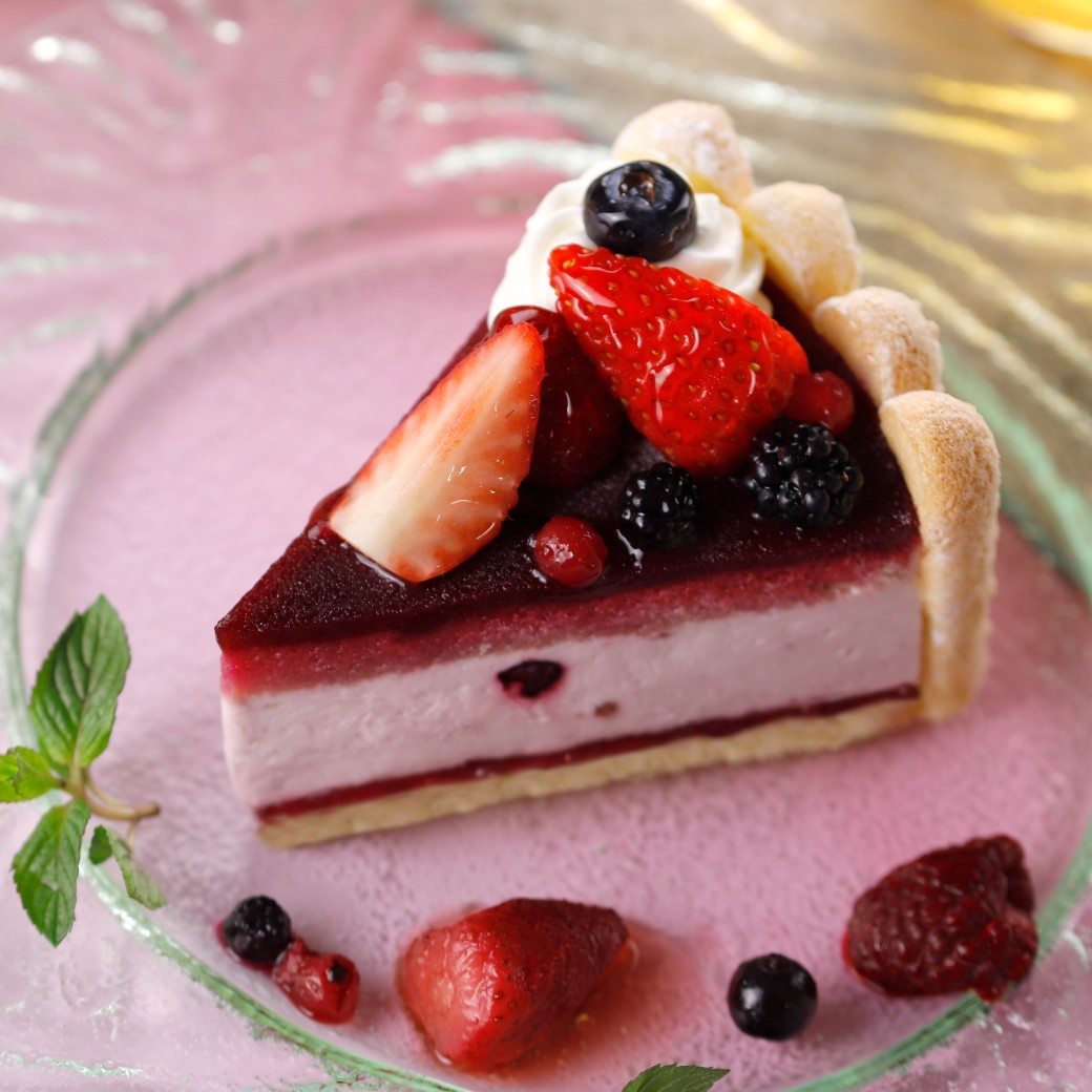 【新作ケーキのご案内】