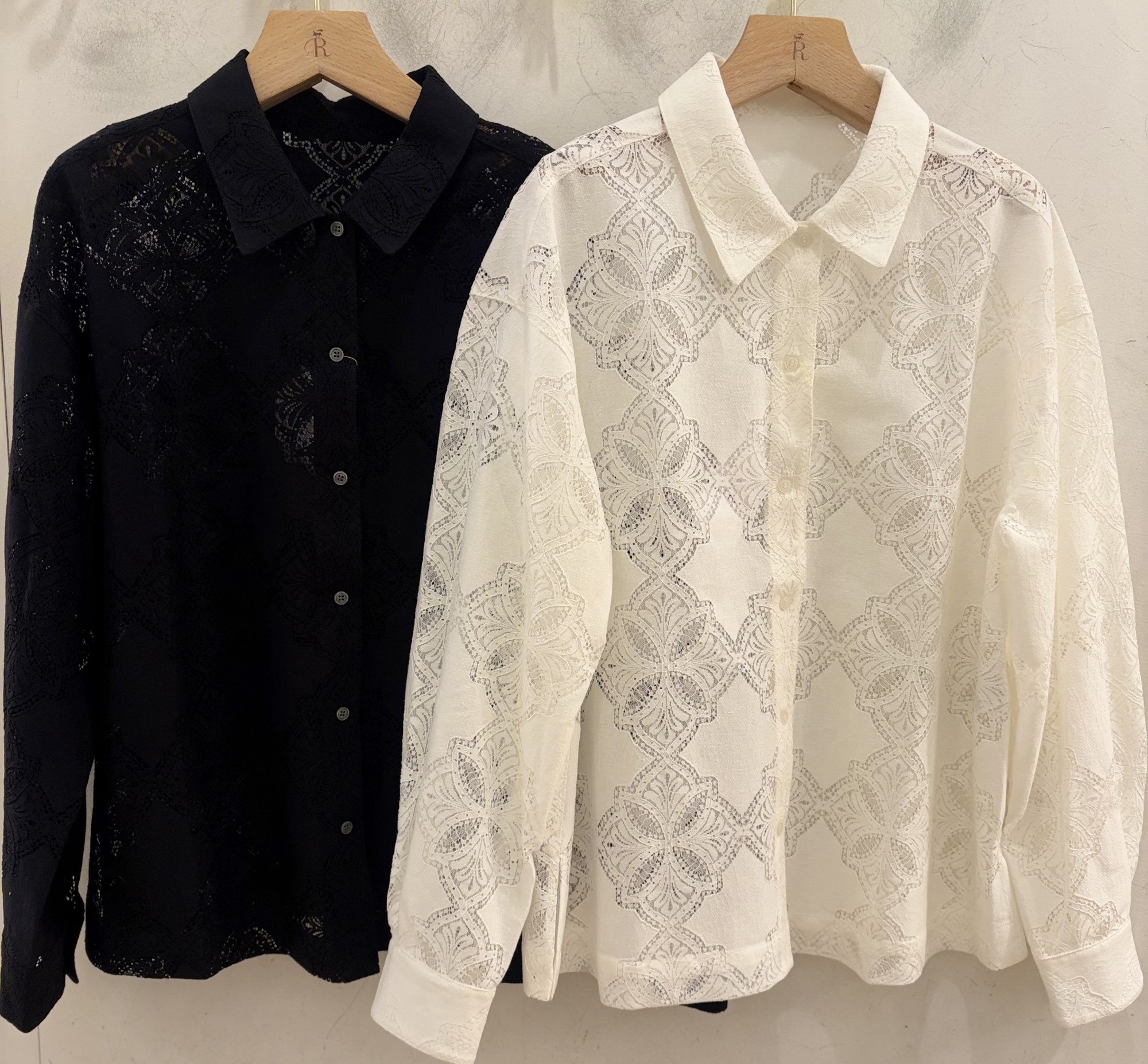 【羽織っても着ても。主役に】レースシャツ