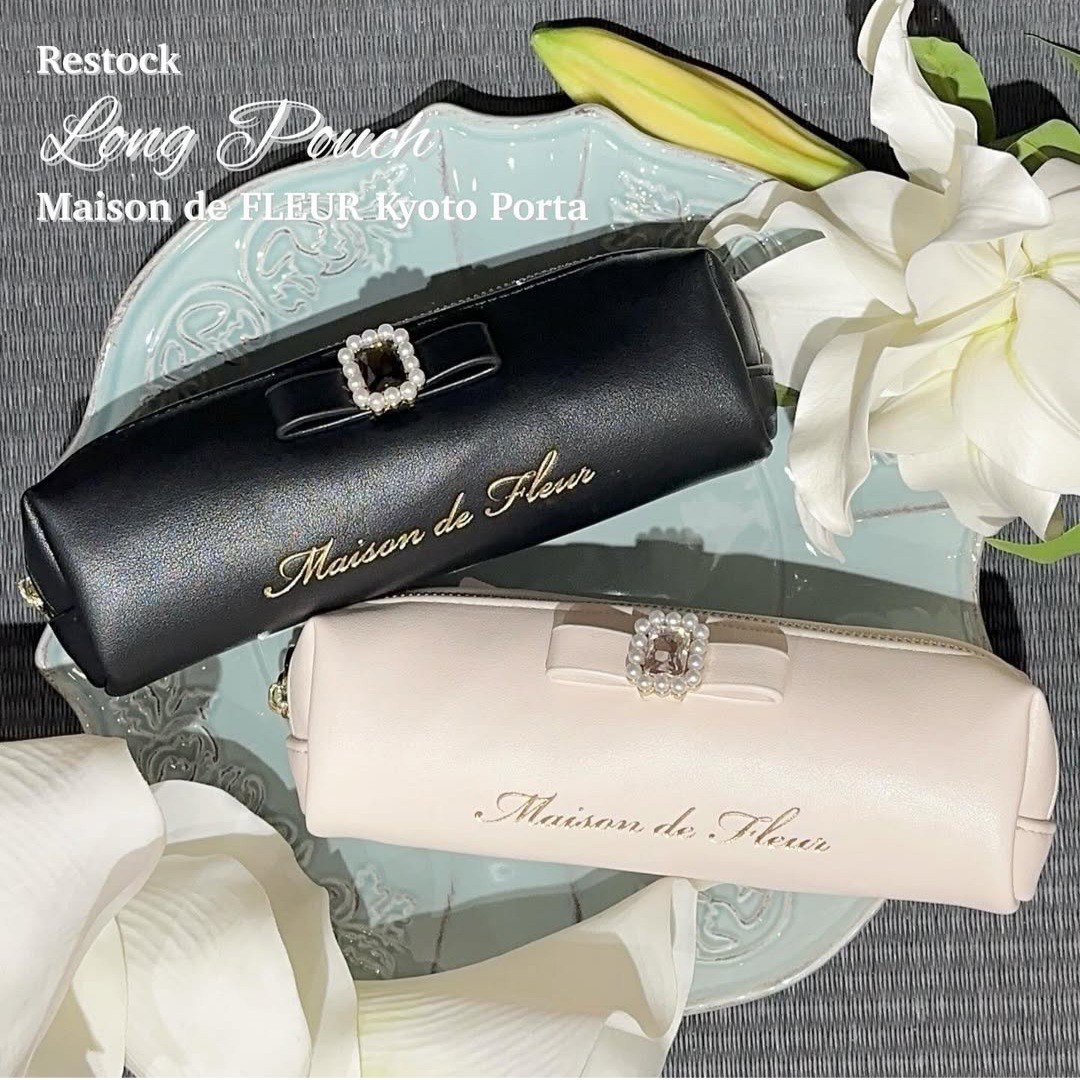 【再入荷】パールビジュー合皮リボンロングポーチ🎀