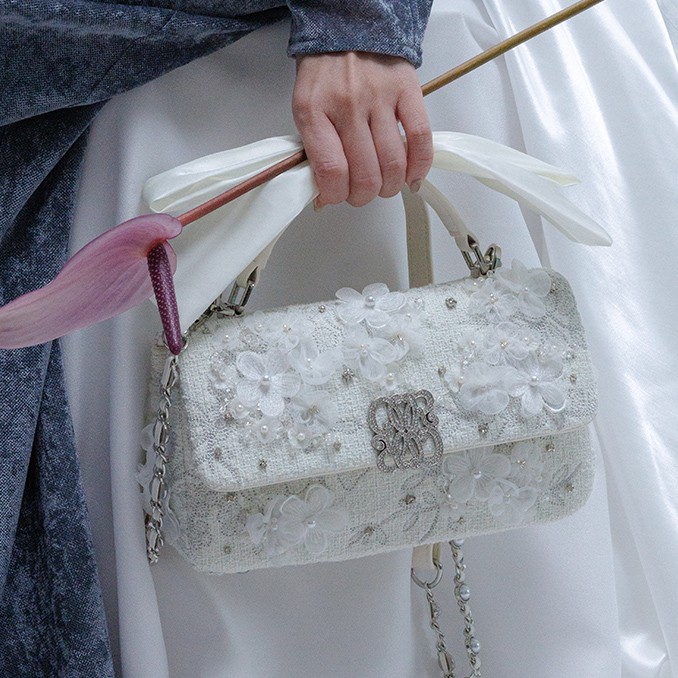 【RANDA（ランダ）】“LUXURY ITEM”  オリジナルビジューBAG〈11月14日（金）発売開始〉