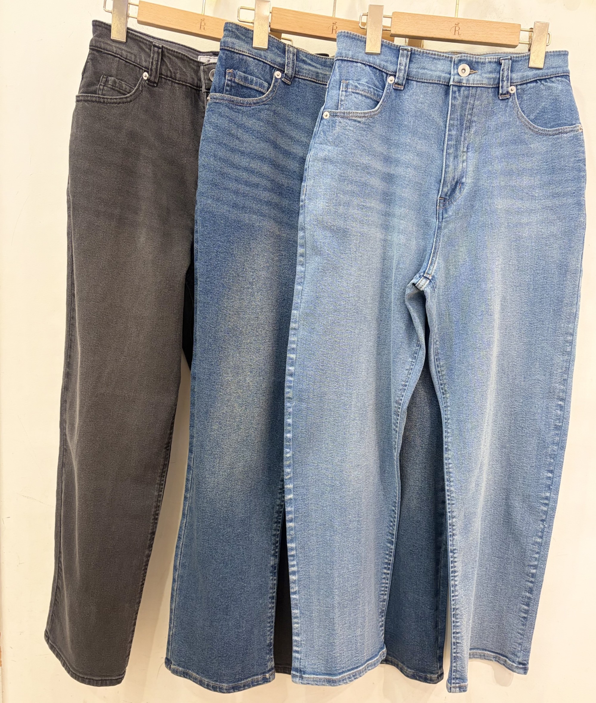 【きれい見えと穿きやすさを両立】ウエストシェイプデニム 