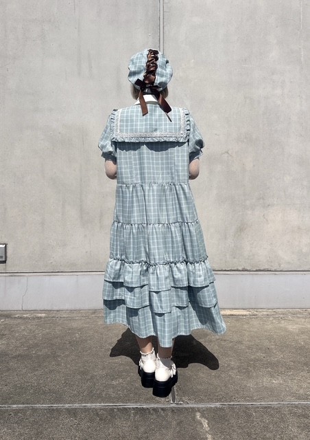 ふわっとしたシルエットが上品なワンピース