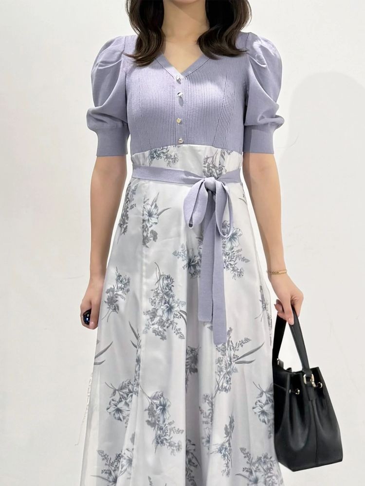 春!定番花柄ワンピース