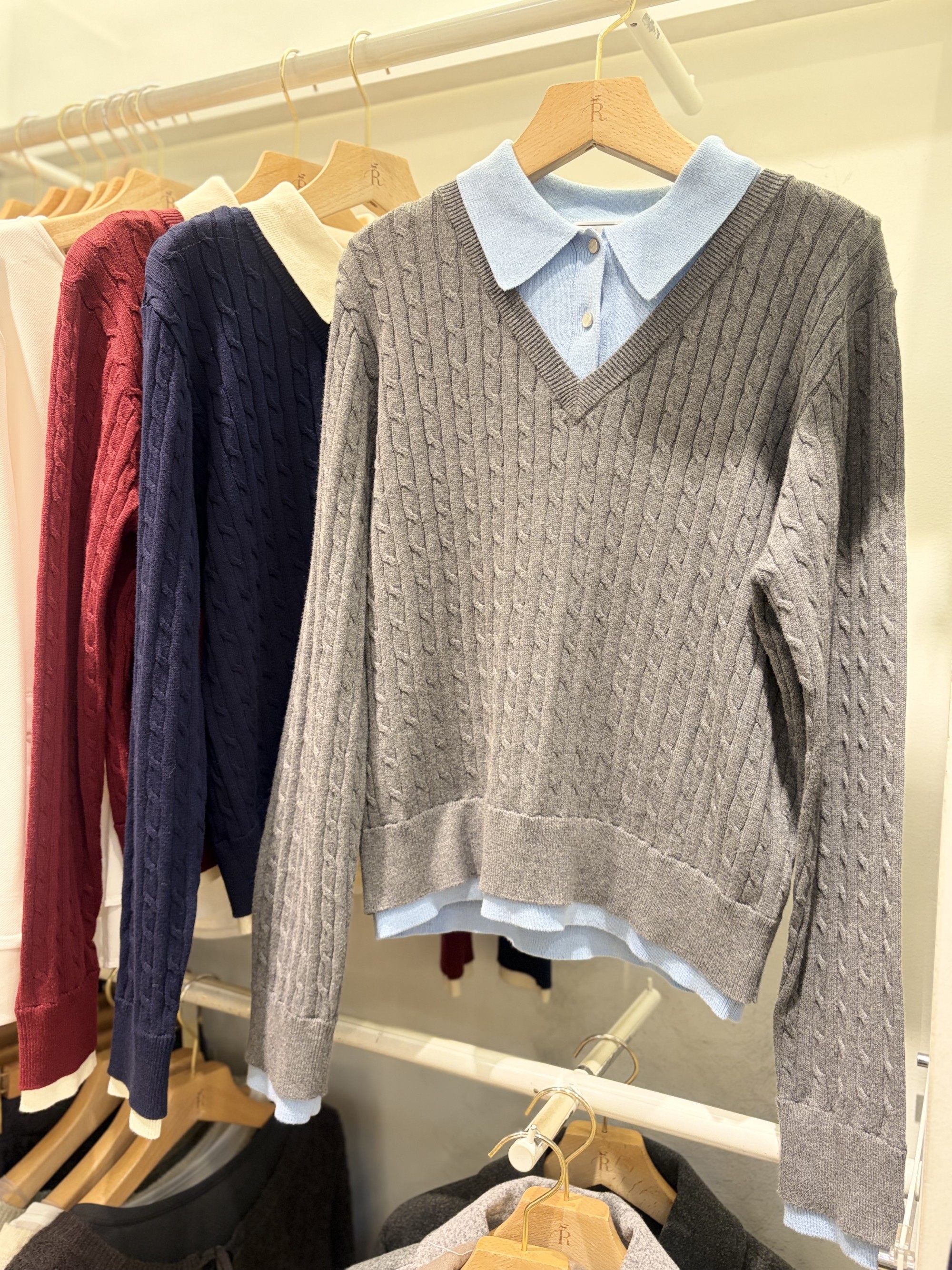 【一枚でコーデ完成!着痩せも叶う】レイヤードニット