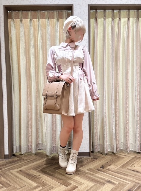 スクールコーデに最適なサッチェルバッグ