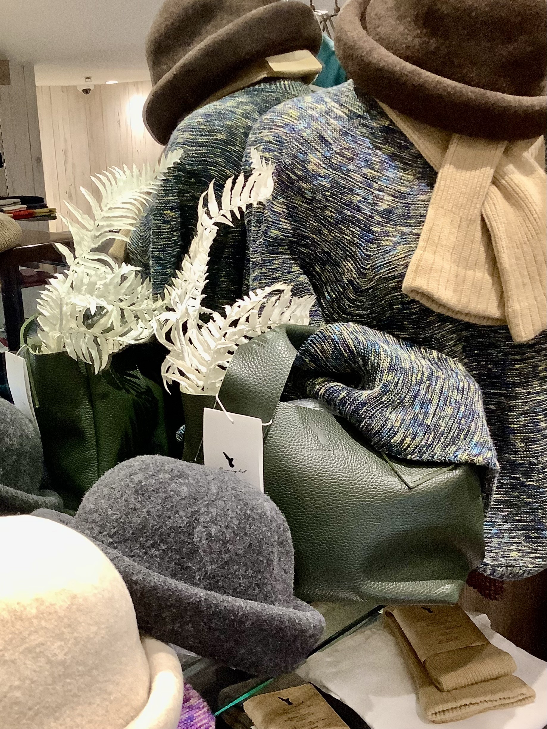 レトロ可愛い！『ウール100%ワッチ帽子』