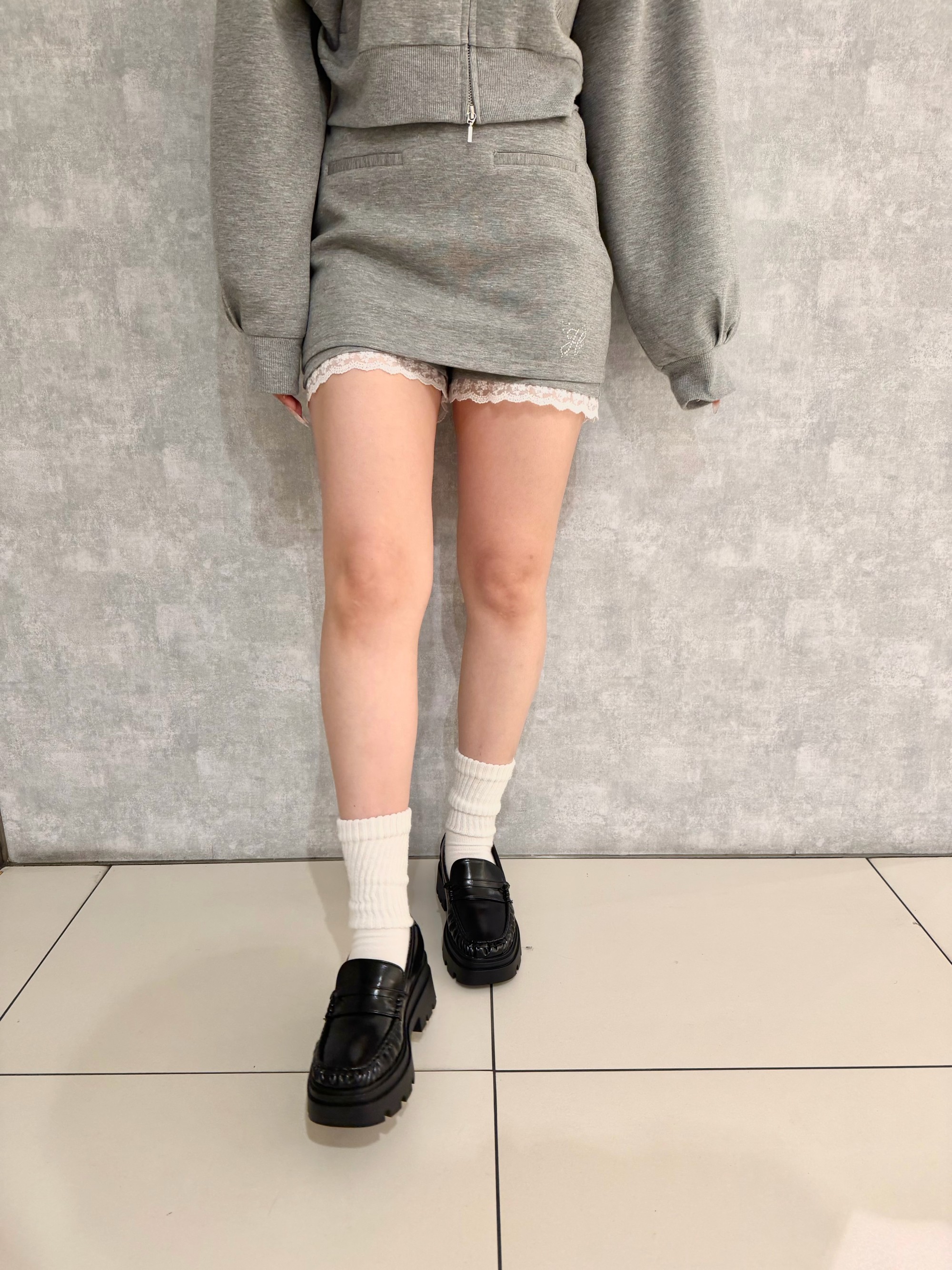【足先ゆったり✨️】厚底スクエアローファー