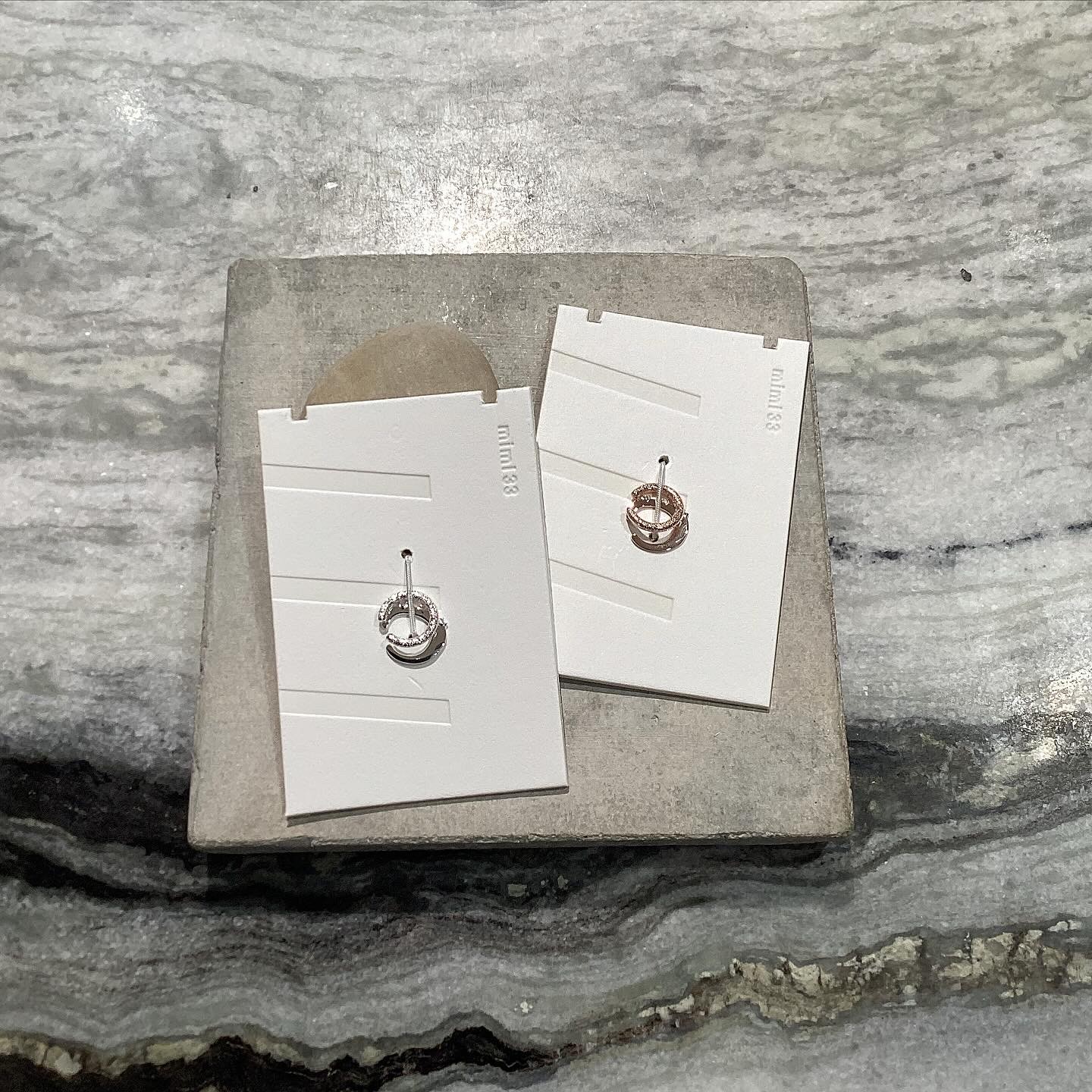 　【🎀大人可愛いイヤーカフ🎀】