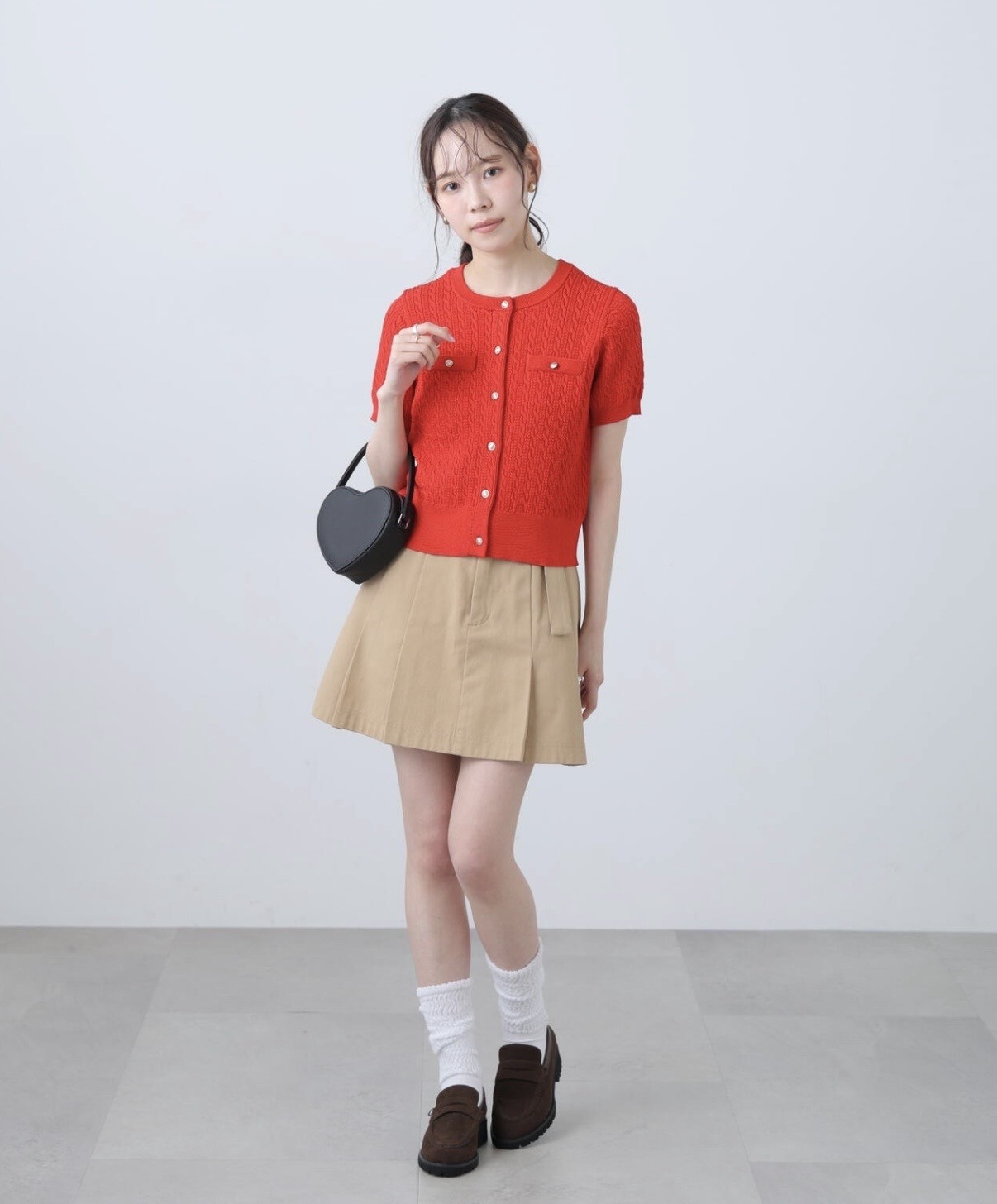 大人気金ボタンニット✨