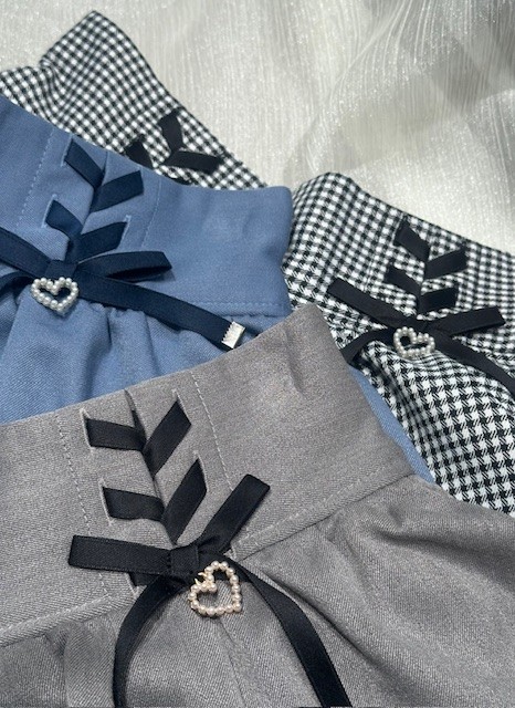 ボリューム感のあるミニスカパン