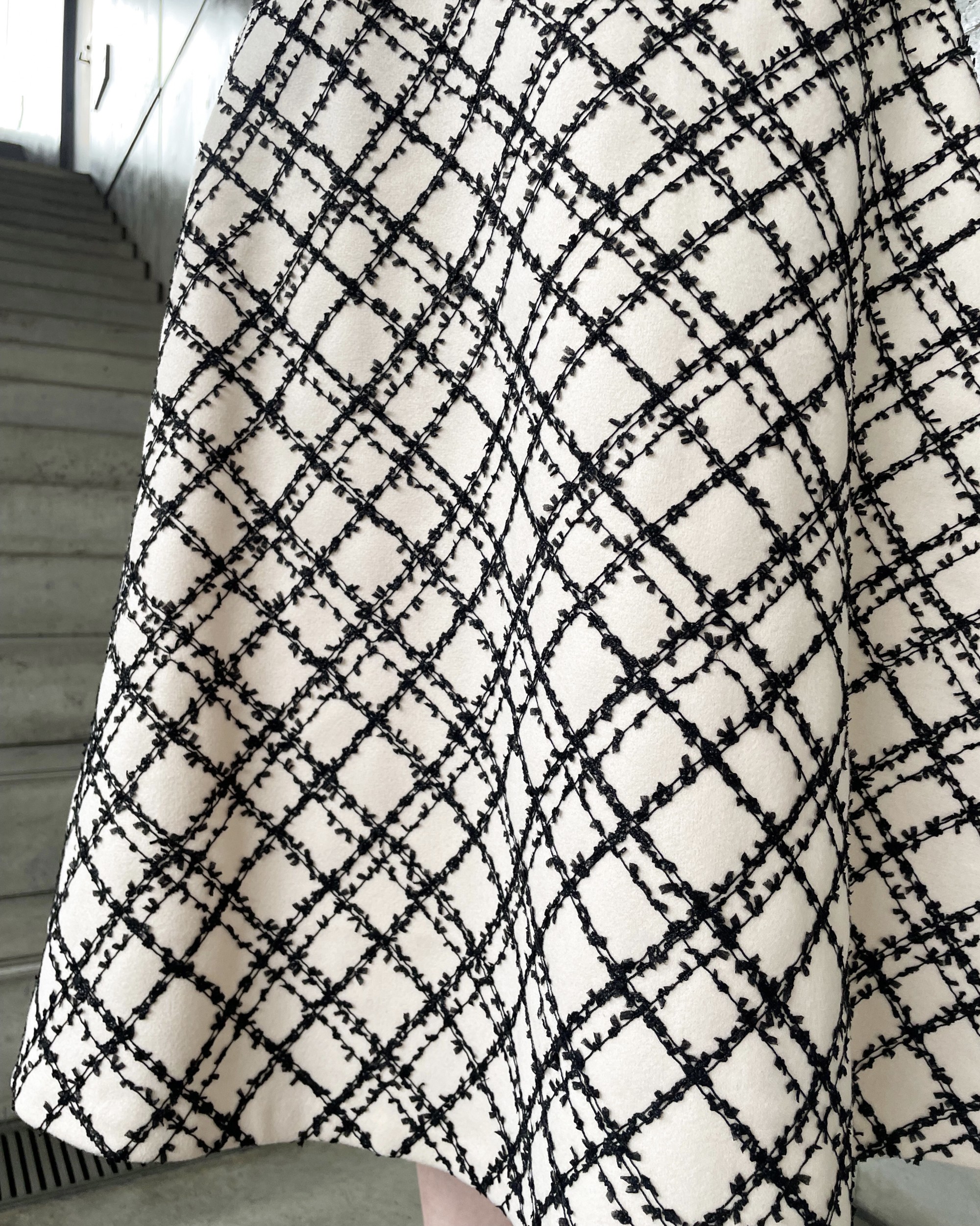 リボンヤーン刺繍フレアスカート