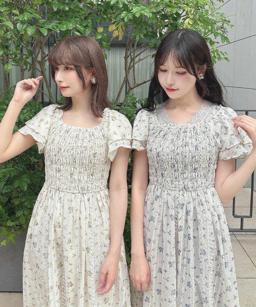 ナチュラルガーリーな小花柄がトレンドライクな印象漂うワンピース🌻