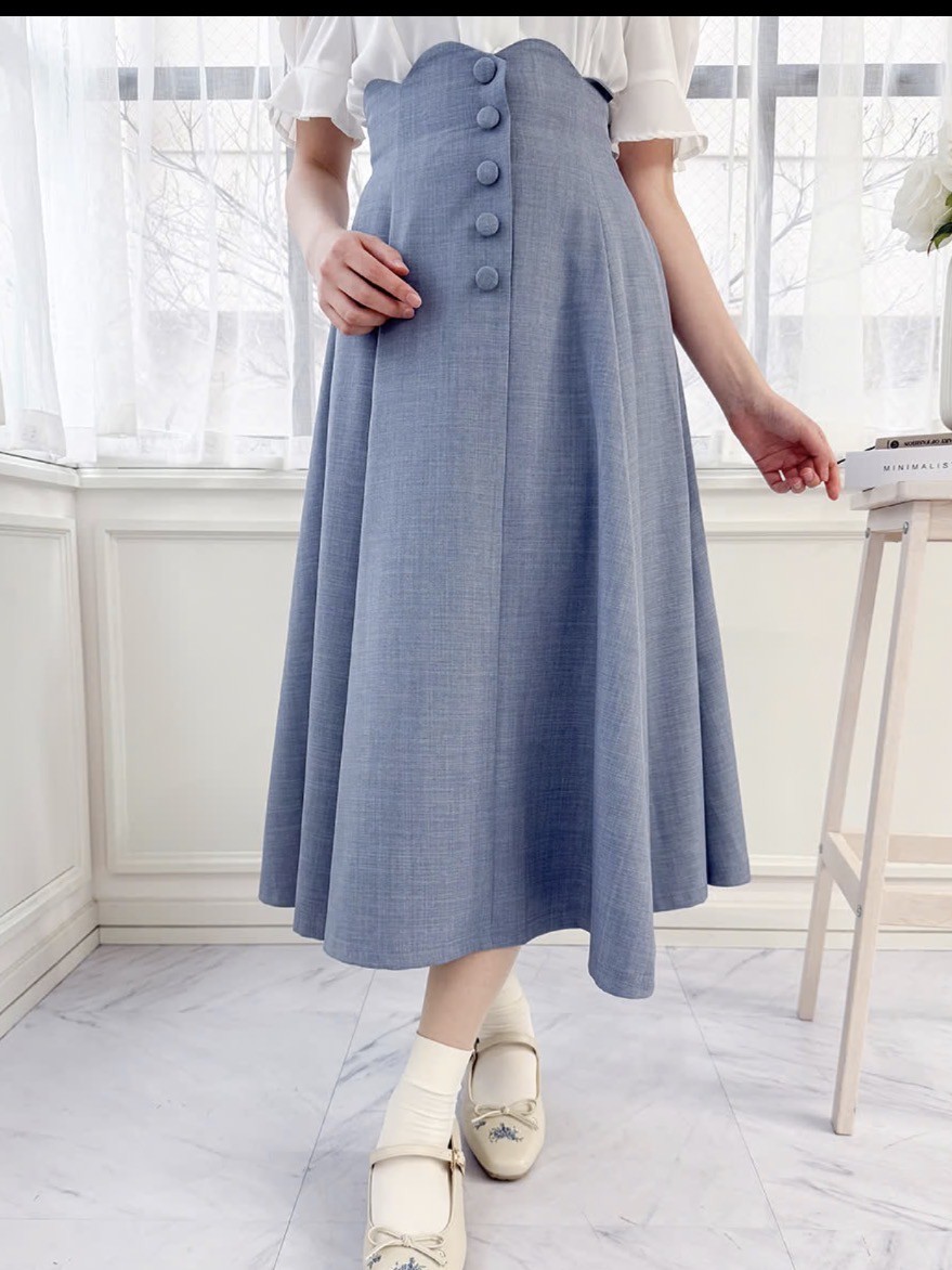 大人気のウエストのスカラップデザインがレトロなフレアースカート🎀