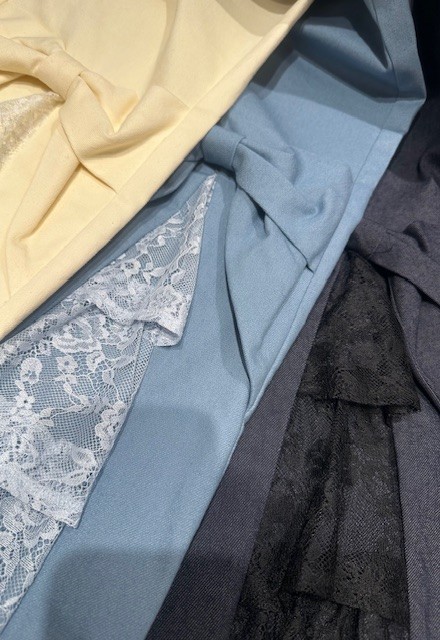 カジュアルだけじゃ物足りない！デニムが主役になるアイテム