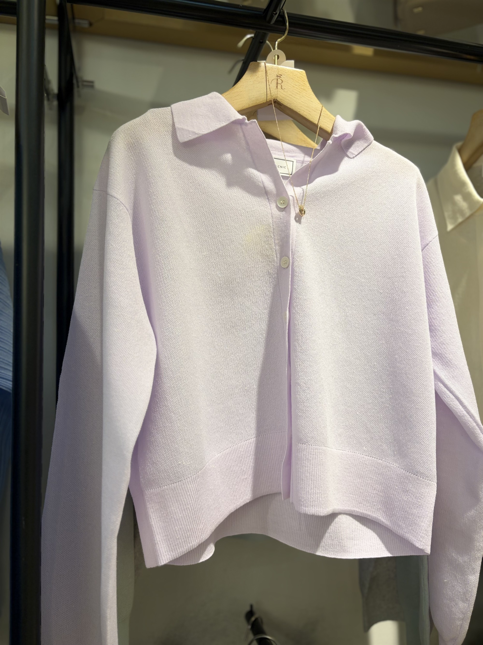 【軽やかに着られる】ポロカーディガン