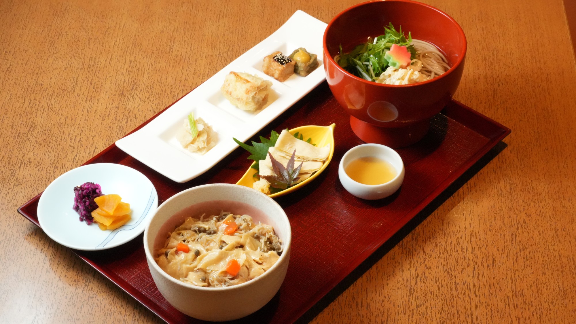 湯葉料理を一度に楽しめるお膳「京湯葉膳」✨