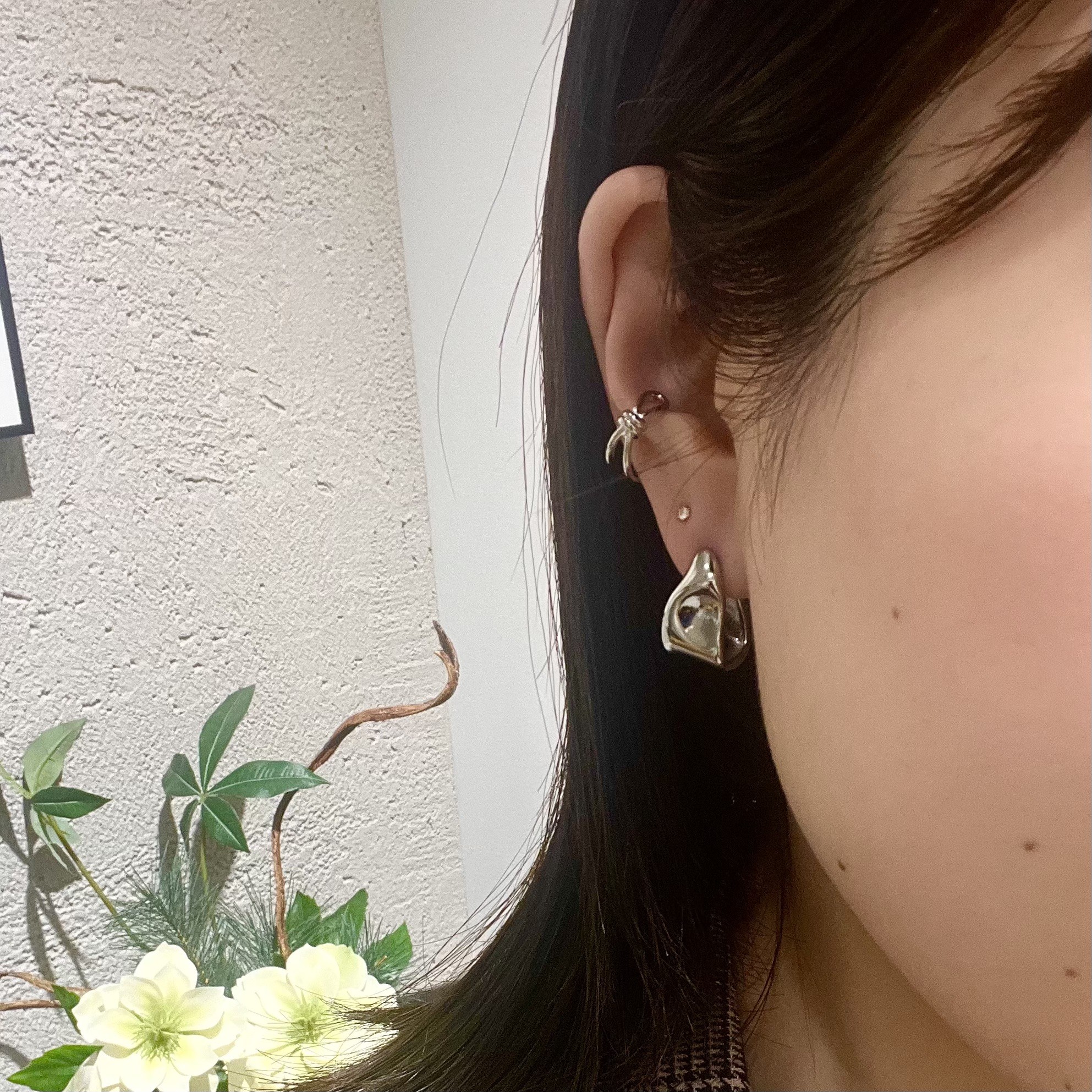 【mimi33🩶シルバーコーデ👂🏻⛓️】