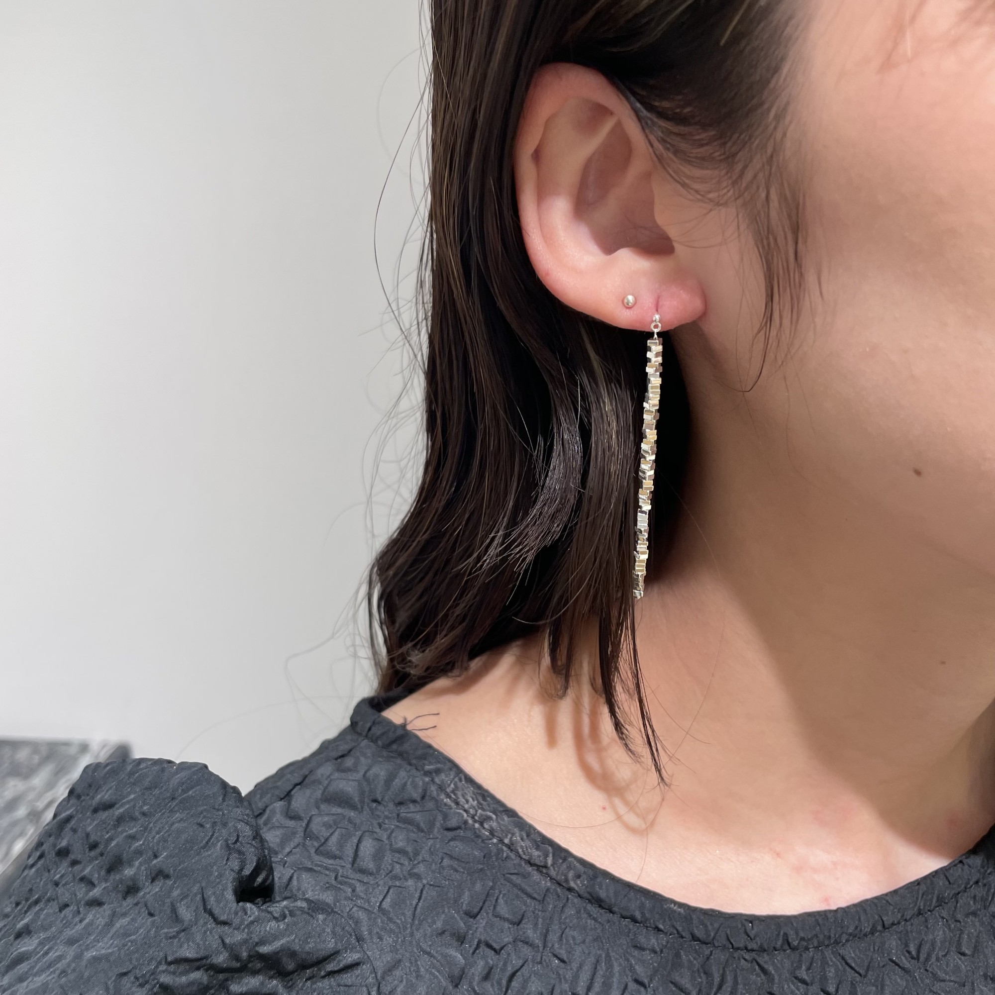 🖤シルバーカラー🖤オススメ揺れ感ピアス🐼